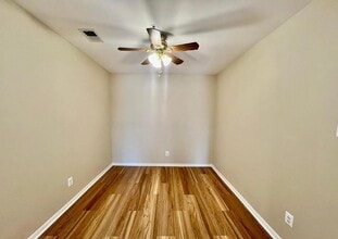 7901 Badenloch Way in Gaithersburg, MD - Building Photo - Building Photo