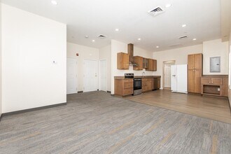 909 Hancock St in Quincy, MA - Building Photo - Building Photo