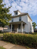 44 W Front St in Logan, OH - Building Photo