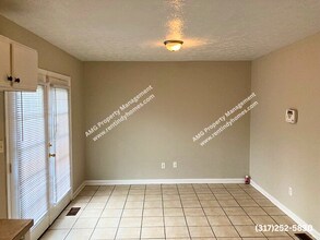 10543 Mohave Ct in Indianapolis, IN - Building Photo - Building Photo