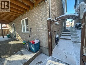 921 Audrey Pl in Kitchener, ON - Building Photo - Building Photo