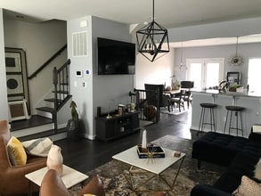 4224 Skyview in Baltimore, MD - Building Photo - Building Photo