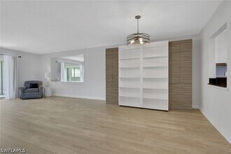 4912 Tamiami Trl E in Naples, FL - Building Photo - Building Photo