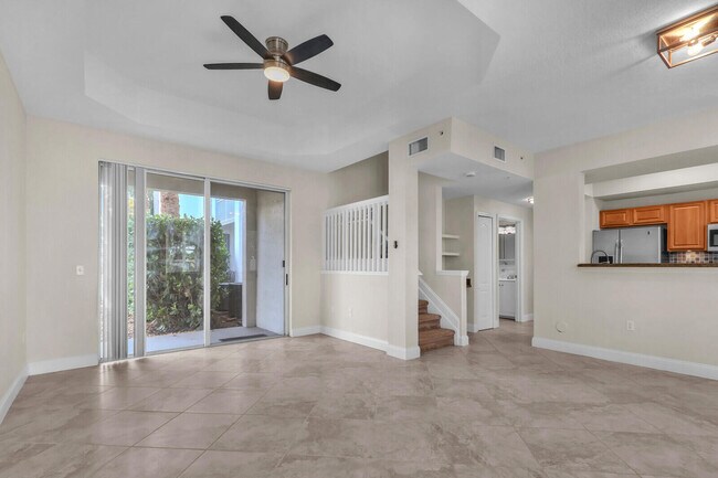 11010 Legacy Dr in Palm Beach Gardens, FL - Building Photo - Building Photo