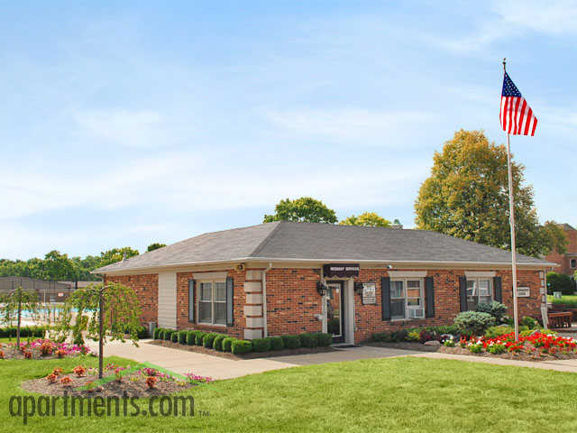 Yorktown Colony Apartments Photo