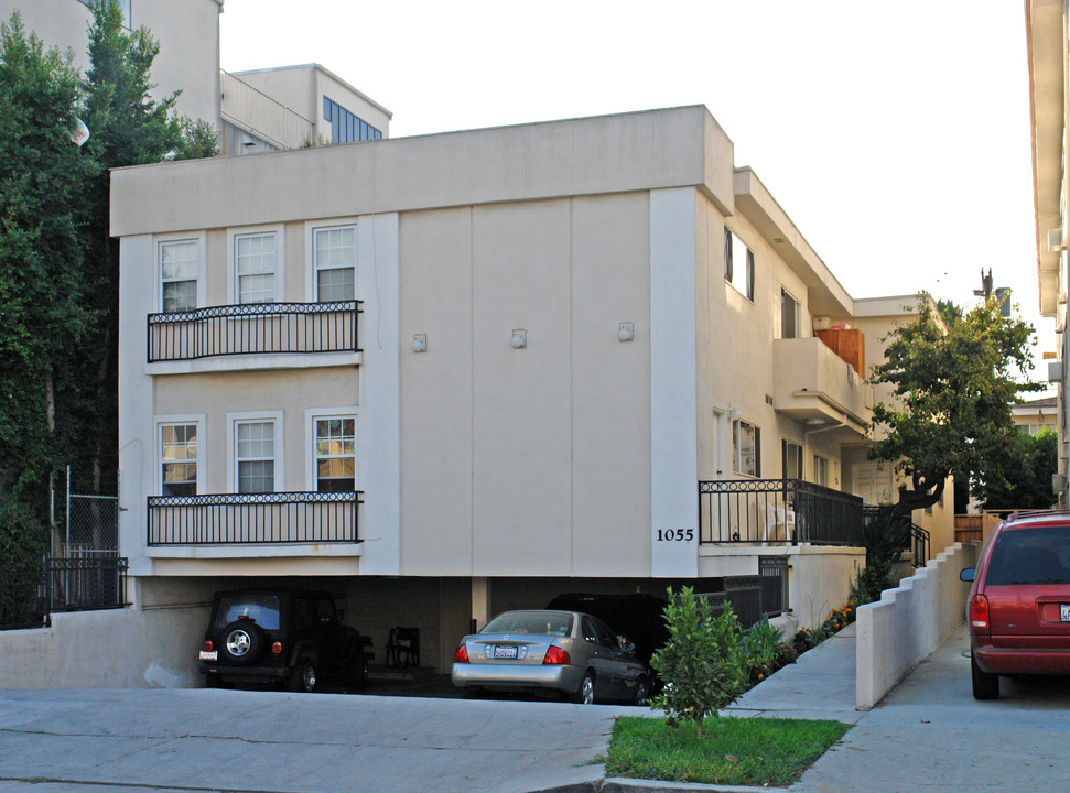 1055 S Shenandoah St in Los Angeles, CA - Building Photo