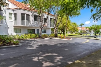 The Palms of Doral in Doral, FL - Building Photo - Building Photo