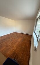 558 N Ardmore Ave in Villa Park, IL - Building Photo - Building Photo