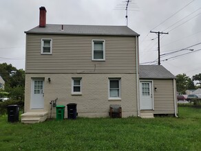 1711 Norton Rd in Hyattsville, MD - Foto de edificio - Building Photo