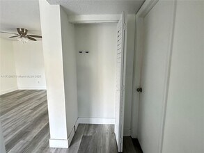8200 SW 210th St in Cutler Bay, FL - Building Photo - Building Photo