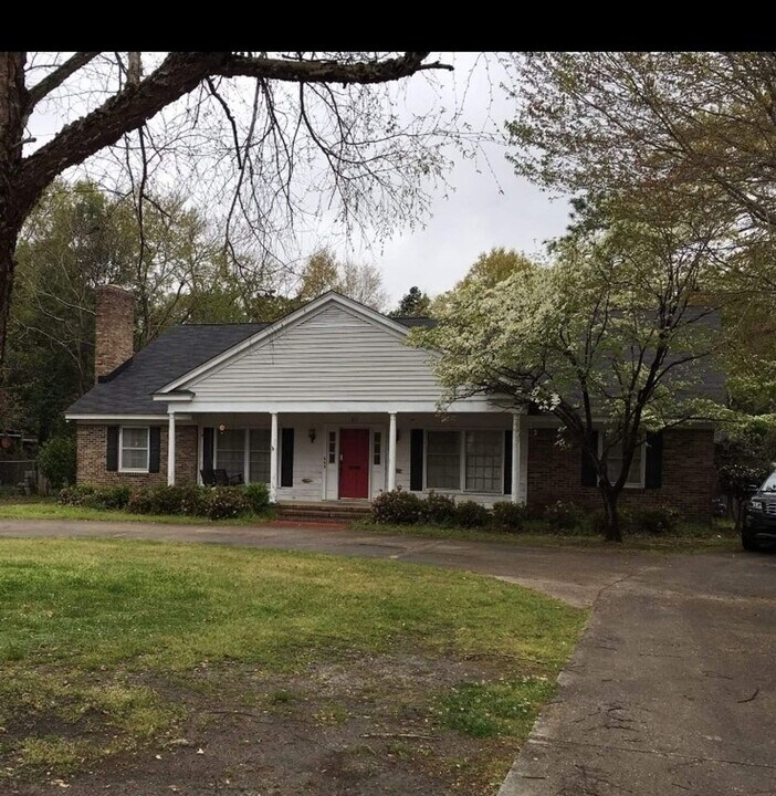 815 W Palmetto St-Unit -A in Florence, SC - Building Photo