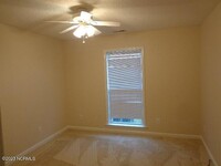 331 Richmond Dr photo'