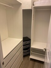 6400 Christie Ave, Unit 5123 in Emeryville, CA - Building Photo - Building Photo