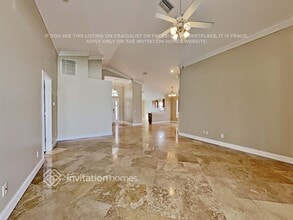 13420 Fladgate Mark Drive in Riverview, FL - Foto de edificio - Building Photo