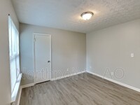 2938 Woodfield Dr photo'