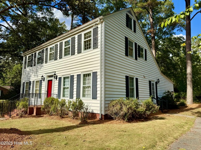 property at 1607 E Canal St