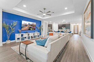 8200 Donnelley Dr in Austin, TX - Building Photo