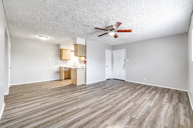 212 Koberlin St in San Angelo, TX - Building Photo - Building Photo