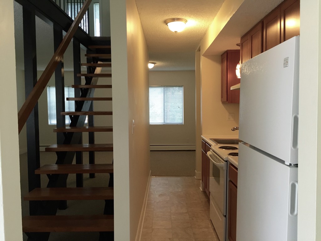 University Hill Townhomes in Wellsville, NY | ApartmentHomeLiving.com