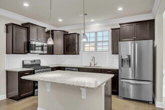 222 Raleighwood Ln in Simpsonville, SC - Building Photo - Building Photo