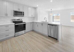 3020-3169 169 St. SW in Edmonton, AB - Building Photo