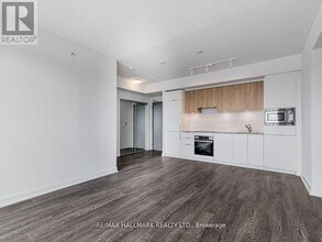 20 O'Neill Rd in Toronto, ON - Building Photo - Building Photo