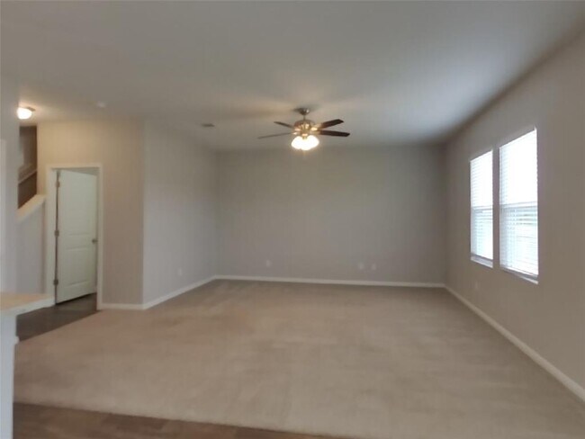 100 Satsuma Ln in Niederwald, TX - Building Photo - Building Photo
