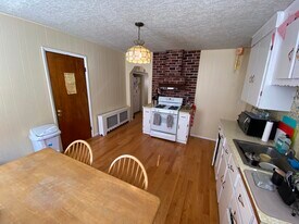 24 Cameron Ave, Unit 29-3 in Somerville, MA - Building Photo