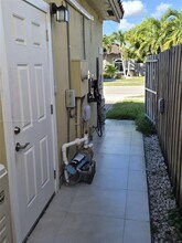 13376 SW 268th Terrace in Princeton, FL - Building Photo - Building Photo