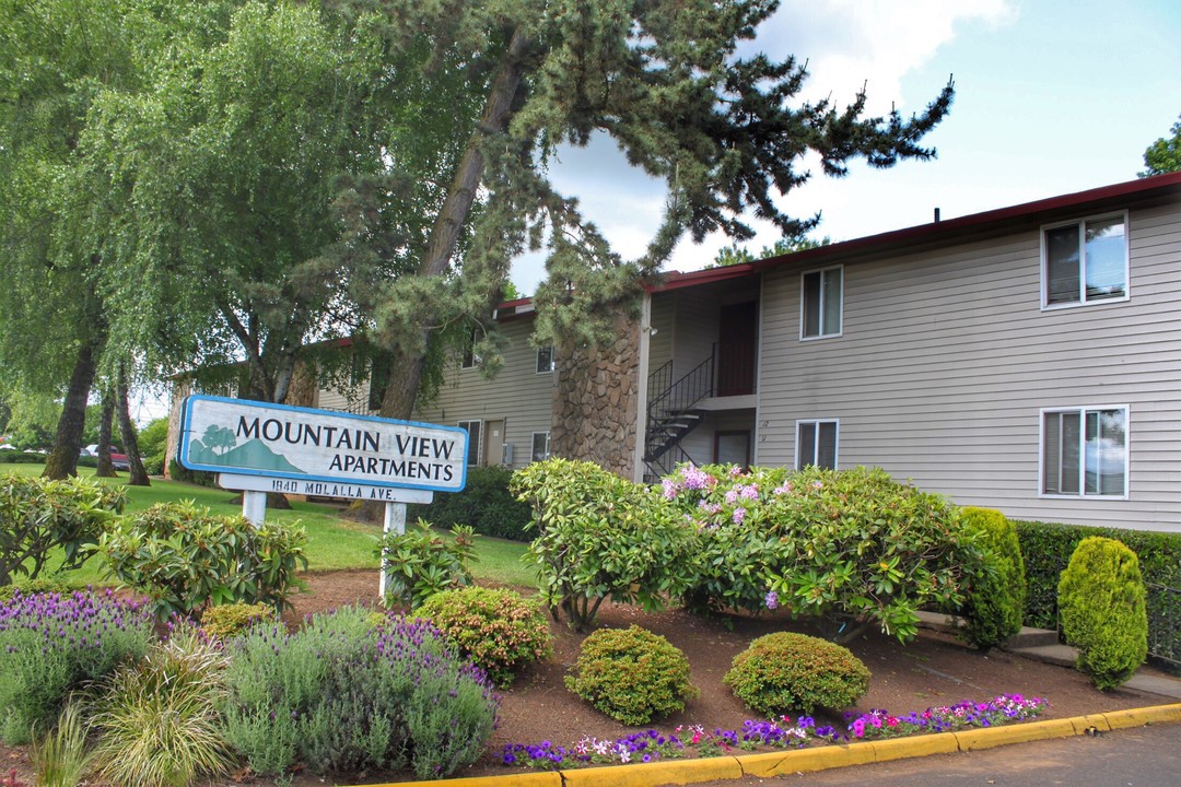 Mountain View in Oregon City, OR - Foto de edificio