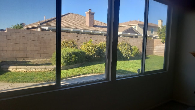 12686 Amberhill Ave in Corona, CA - Building Photo - Building Photo