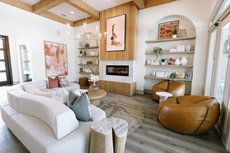 Richland Falls in Murfreesboro, TN - Foto de edificio - Building Photo