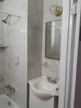 1713 S 8th St, Unit 1 in Philadelphia, PA - Building Photo - Building Photo