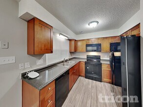 6000 Whitewater Dr in Charlotte, NC - Building Photo - Building Photo