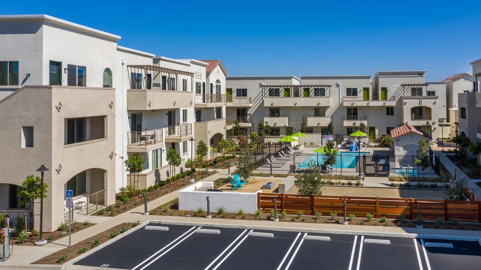 Sunglen Vista Apartments Vista, CA Apartments For Rent