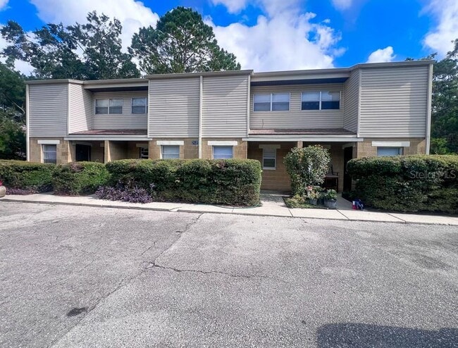 property at 2622 SW 38th Pl