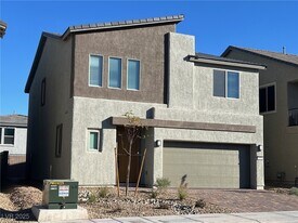 7470 S Pioneer Way in Las Vegas, NV - Building Photo