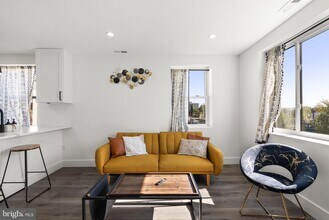 1530 Neal St NE in Washington, DC - Building Photo - Building Photo
