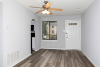 Brookshire Trace Townhomes in Philadelphia, PA - Building Photo - Interior Photo