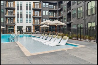 700 Craighead St in Nashville, TN - Foto de edificio - Building Photo