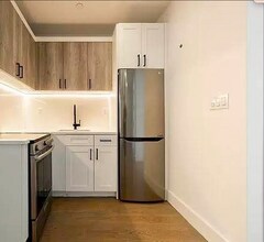 282-E32 E 32nd St in Brooklyn, NY - Foto de edificio - Building Photo