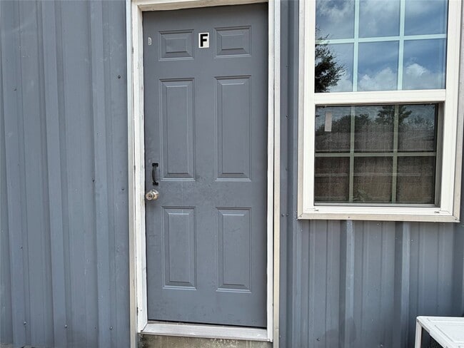 property at 2909 King St