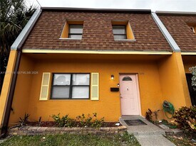 5979 NW 29th Pl in Sunrise, FL - Building Photo