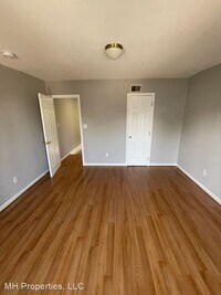 2803 Indiana Ave photo'