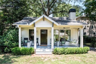 352 Sinclair Ave NE in Atlanta, GA - Foto de edificio - Building Photo