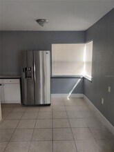 912 Lakeview Rd in Clearwater, FL - Building Photo - Building Photo