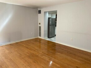 528 Commonwealth Ave in Boston, MA - Building Photo - Building Photo