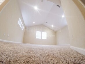 103 Pelican St in Brentwood, CA - Building Photo - Building Photo