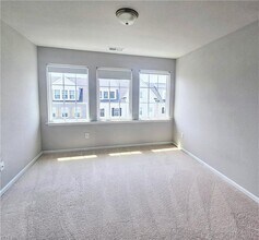 407 Asuza St in Chesapeake, VA - Building Photo - Building Photo
