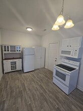 404 N 4th Ave in Hopewell, VA - Building Photo - Building Photo